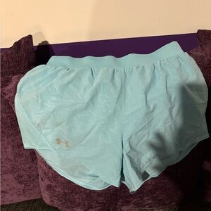 UNDER ARMOUR ATHLETIC SHORTS SIZE SMALL